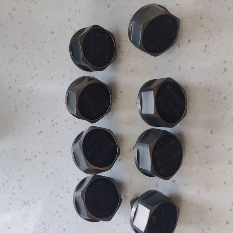 RFID Screw Tag | Anti-Metal Data Bolt for Automotive & Industrial Tracking 3